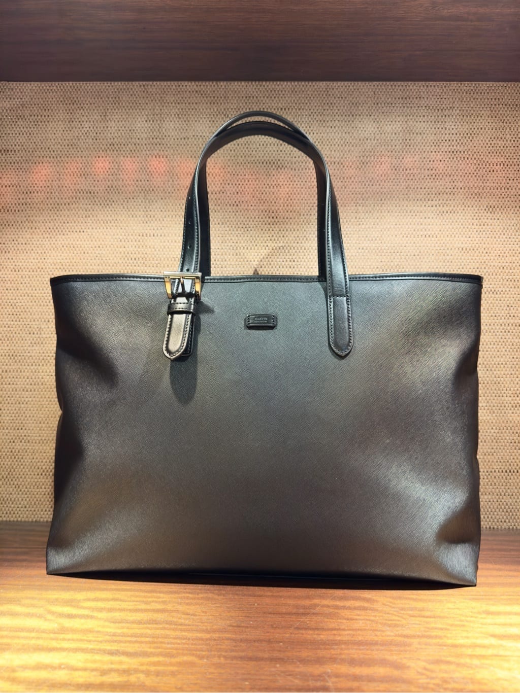 ryoさんの「TAKEO KIKUCHI｜コーデュラ（R） コーティング トートバッグ」を使ったコーディネート