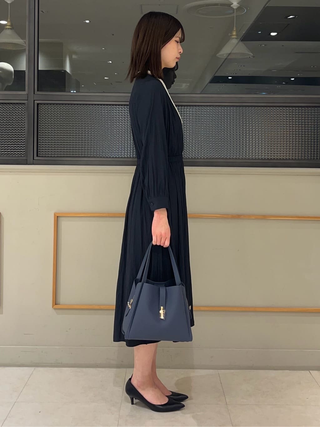 kumiさんの「INDIVI｜【洗える】ギャザーフレアワンピース」を使ったコーディネート