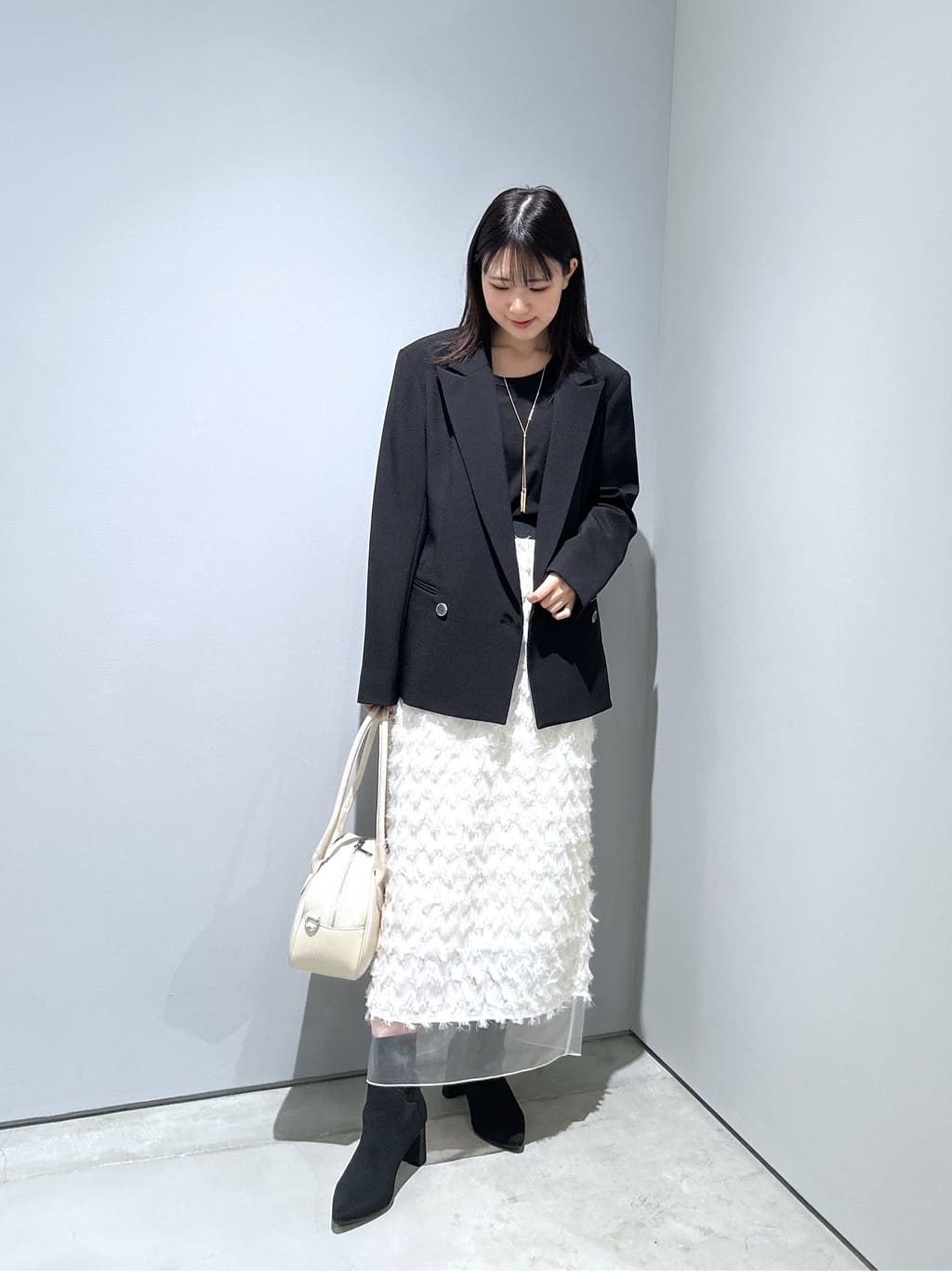 Renoさんの「INDIVI｜【オケージョン／セレモニー】フリンジタイトスカート」を使ったコーディネート
