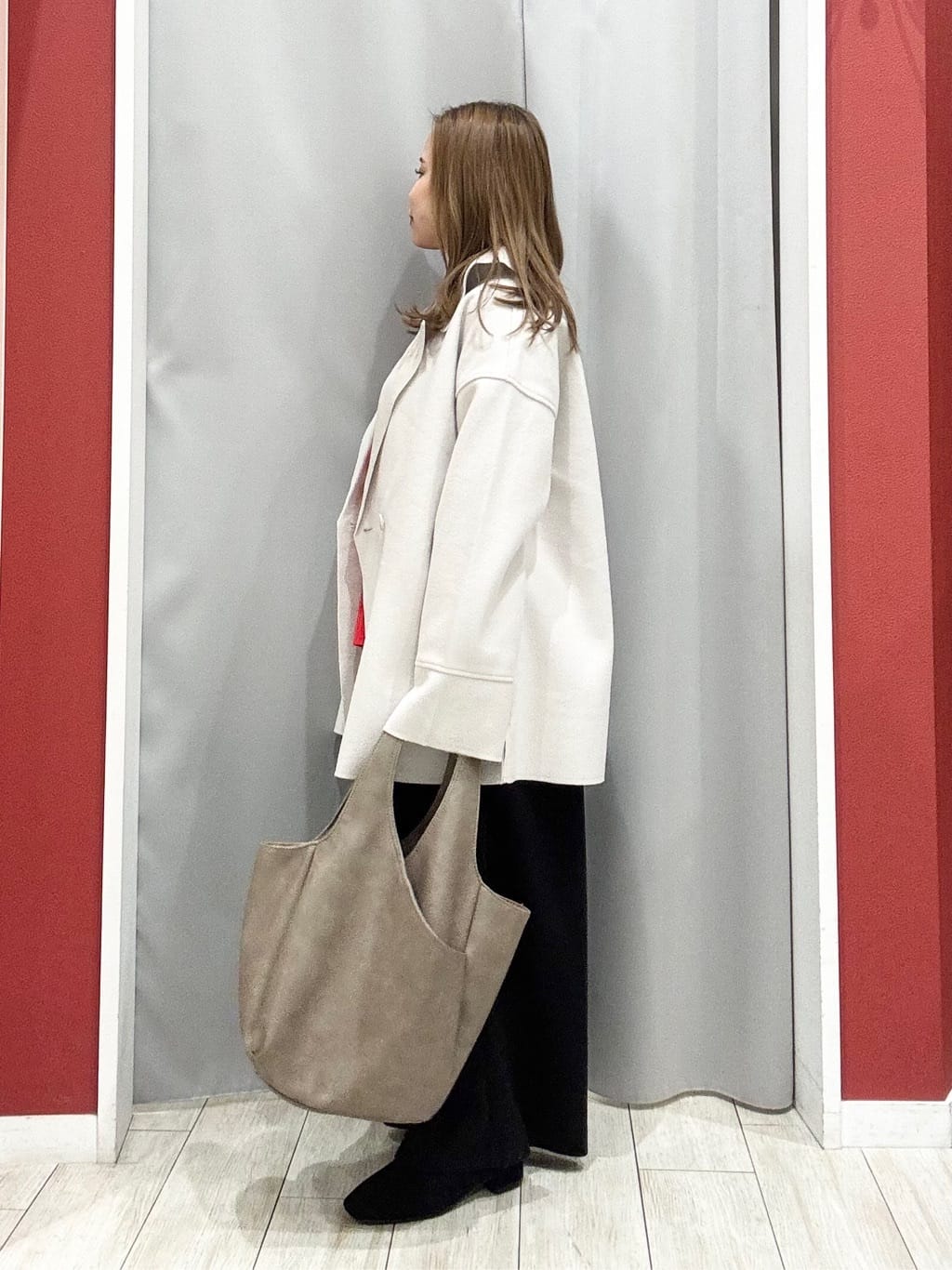 shioさんの「SHOO･LA･RUE｜【洗濯機可/S-LL】厚すぎない　ゆったりシンプルもちもちニット」を使ったコーディネート