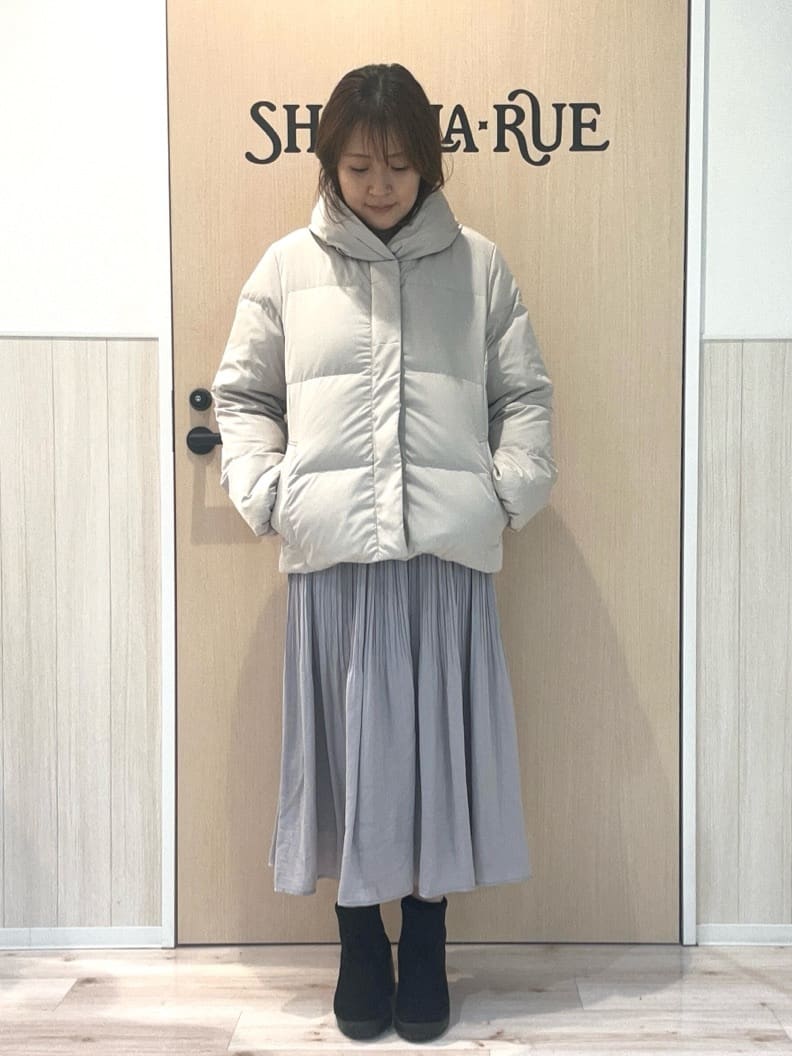 funafunaさんの「SHOO･LA･RUE｜【撥水/洗える】ショートフーディーダウン」を使ったコーディネート