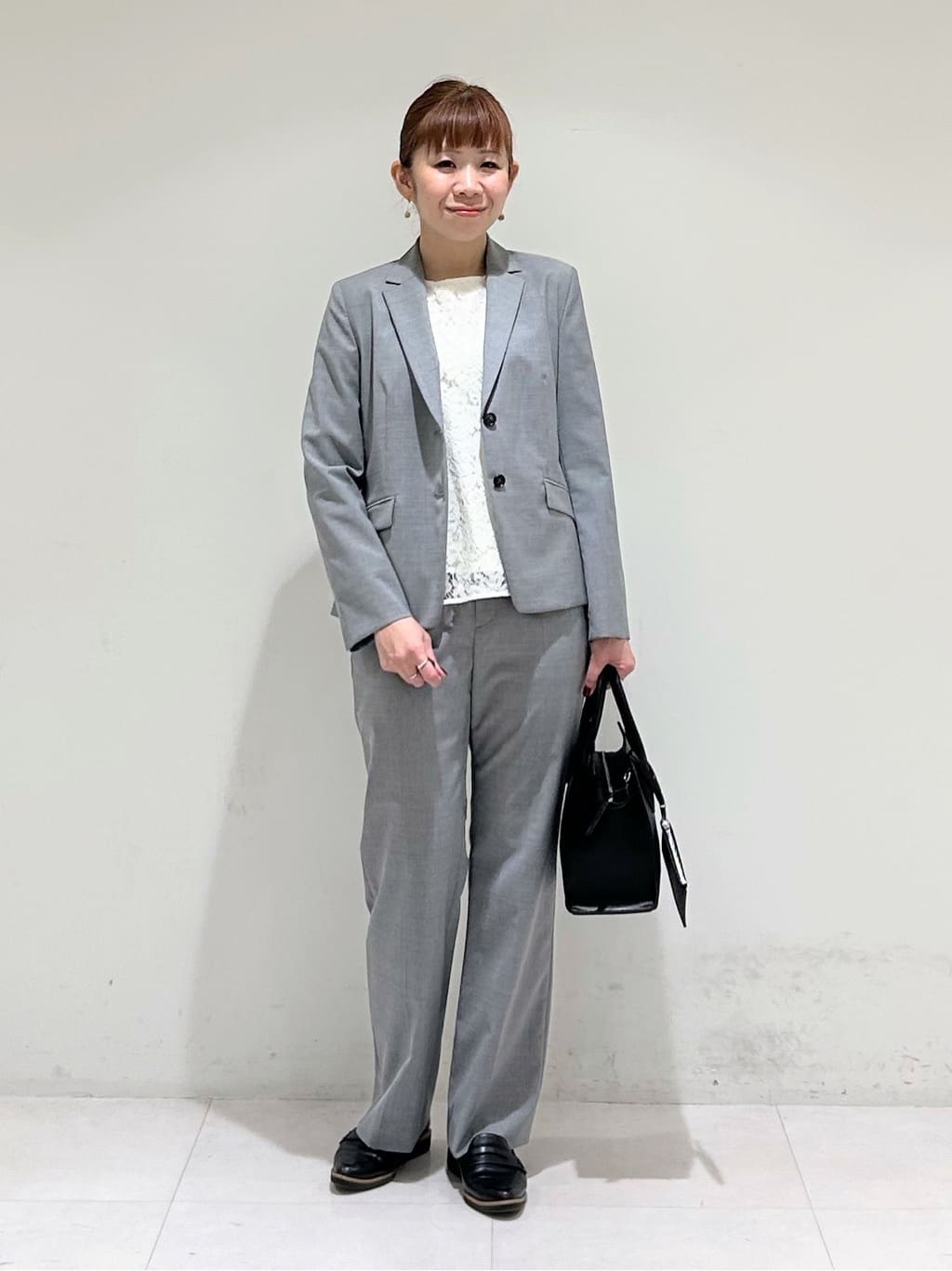 tsuyuさんの「INDIVI｜【超軽量／蓄熱】ライトパフチェスターコート」を使ったコーディネート