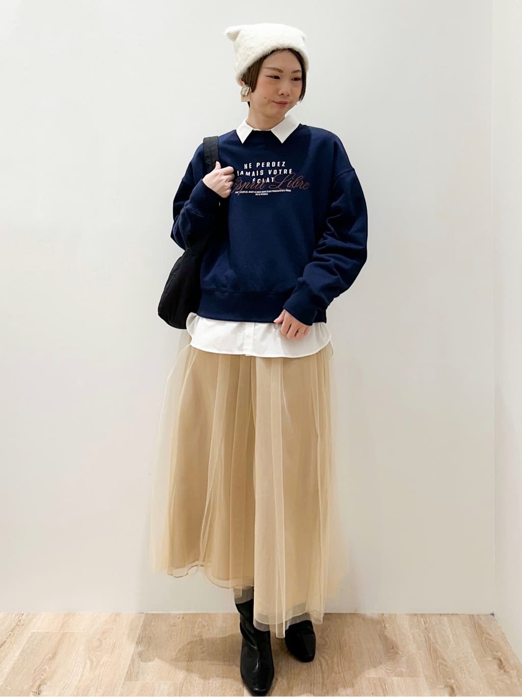 yurieさんの「OPAQUE.CLIP｜ポケット刺繍レギュラーカラーシャツ【洗濯機OK】」を使ったコーディネート