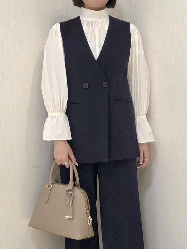 naokoさんの「UNTITLED｜【スタイリッシュ／オンオフ兼用】ウールチェスターコート」を使ったコーディネート
