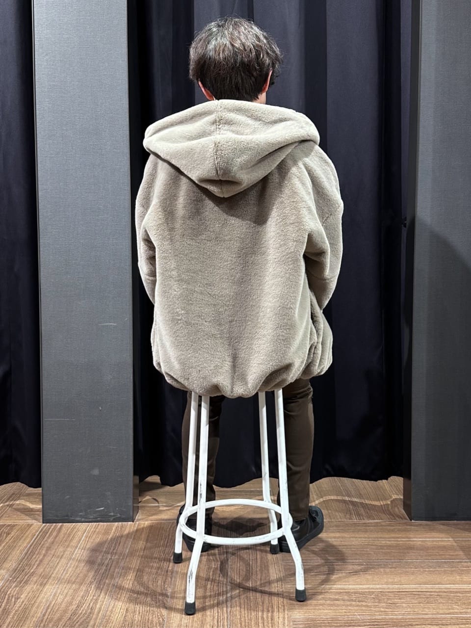 tomoyaさんの「THE SHOP TK｜フードフェイクファーブルゾン」を使ったコーディネート