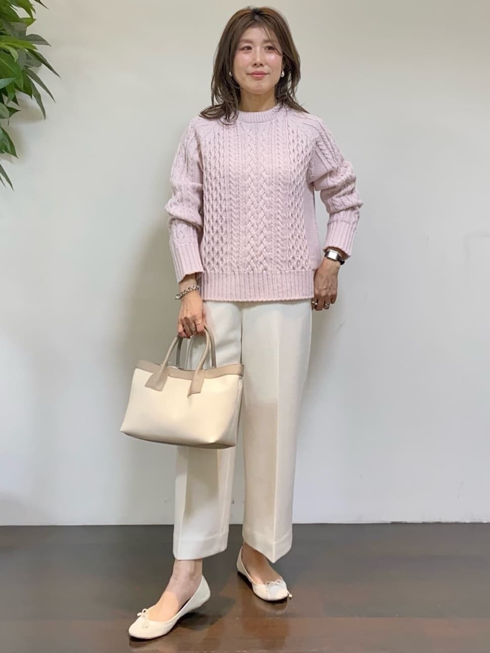 tomoさんの「UNTITLED｜【洗える】スポンディッシュ ケーブル柄ニット」を使ったコーディネート