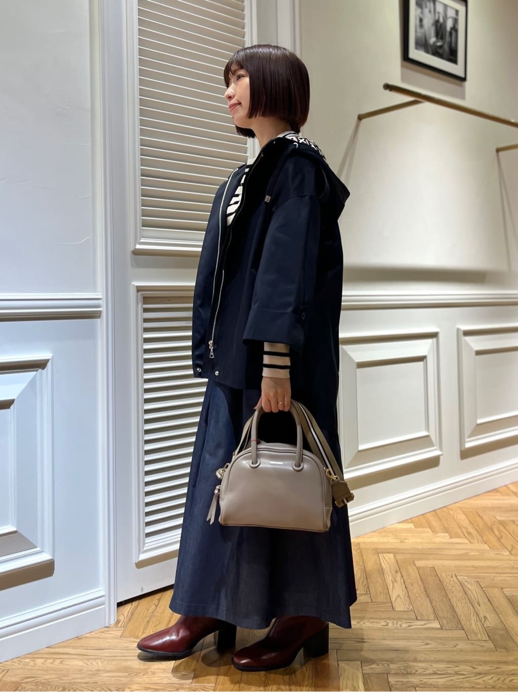 つじ まこさんの「DRESSTERIOR｜【ウォッシャブル/撥水素材】Ａライン ショートモッズコート」を使ったコーディネート