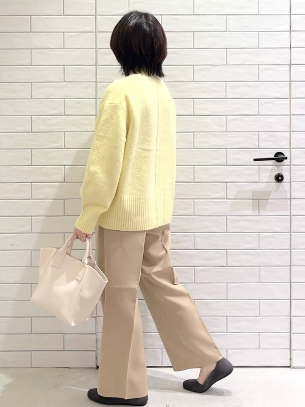 しおりさんの「OPAQUE.CLIP｜ふわふわハイネックニット【洗濯機OK】」を使ったコーディネート