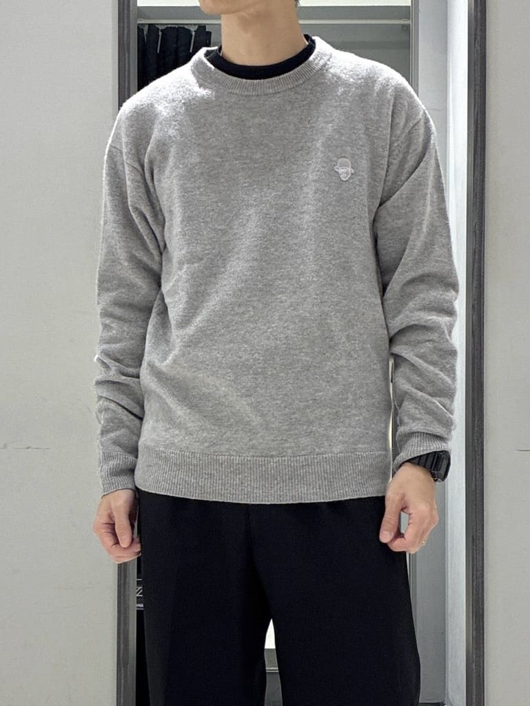 わいずみさんの「TAKEO KIKUCHI｜【Air Palette Knit】ワンポイント カラーニット プルオーバー」を使ったコーディネート