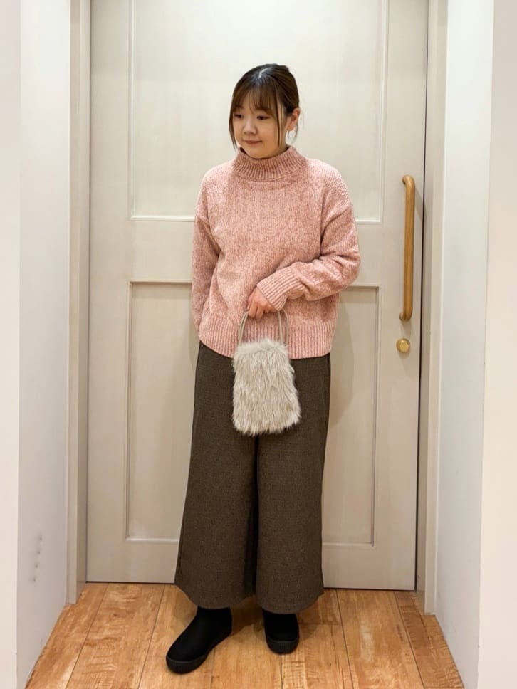 kawaさんの「SHOO･LA･RUE｜【撥水/洗える】ショートフーディーダウン」を使ったコーディネート