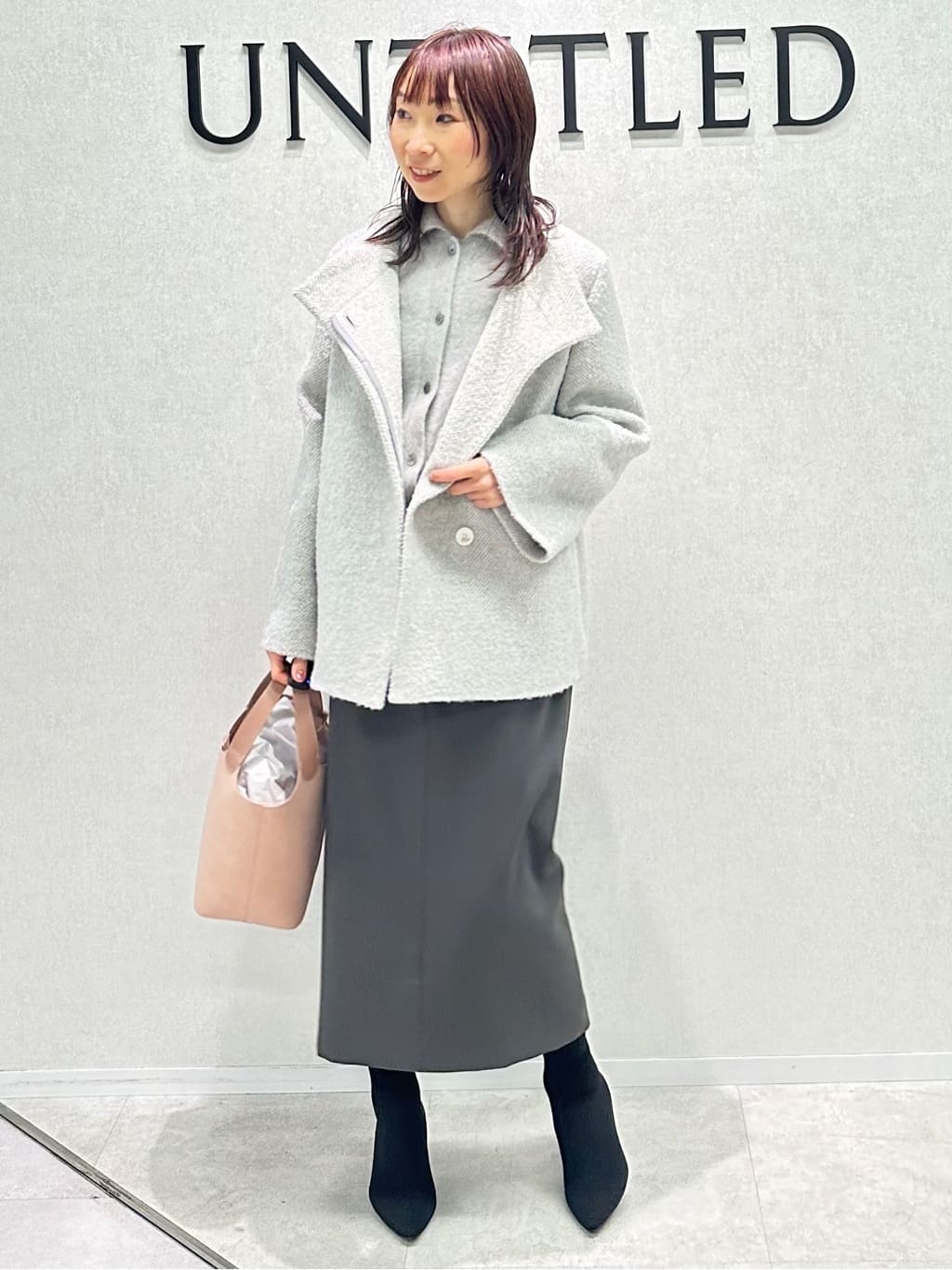 Miwaさんの「UNTITLED｜【ふわふわニット/オンオフ使える】フォックスカシミヤ衿付きカーディガン」を使ったコーディネート