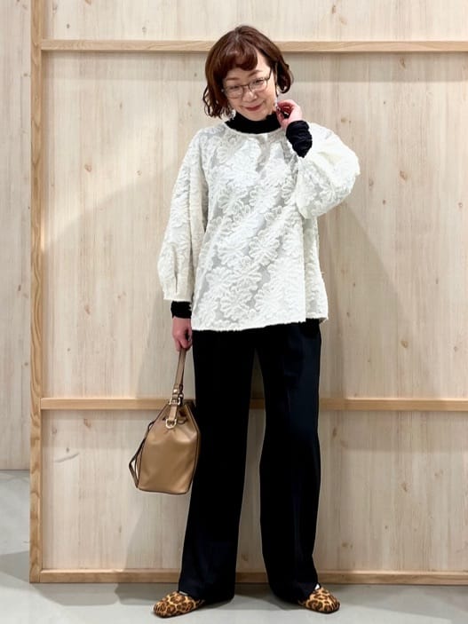 nakoさんの「THE SHOP TK｜【着丈選べる/XS～XLサイズ】あったか裏起毛ワイドパンツ」を使ったコーディネート
