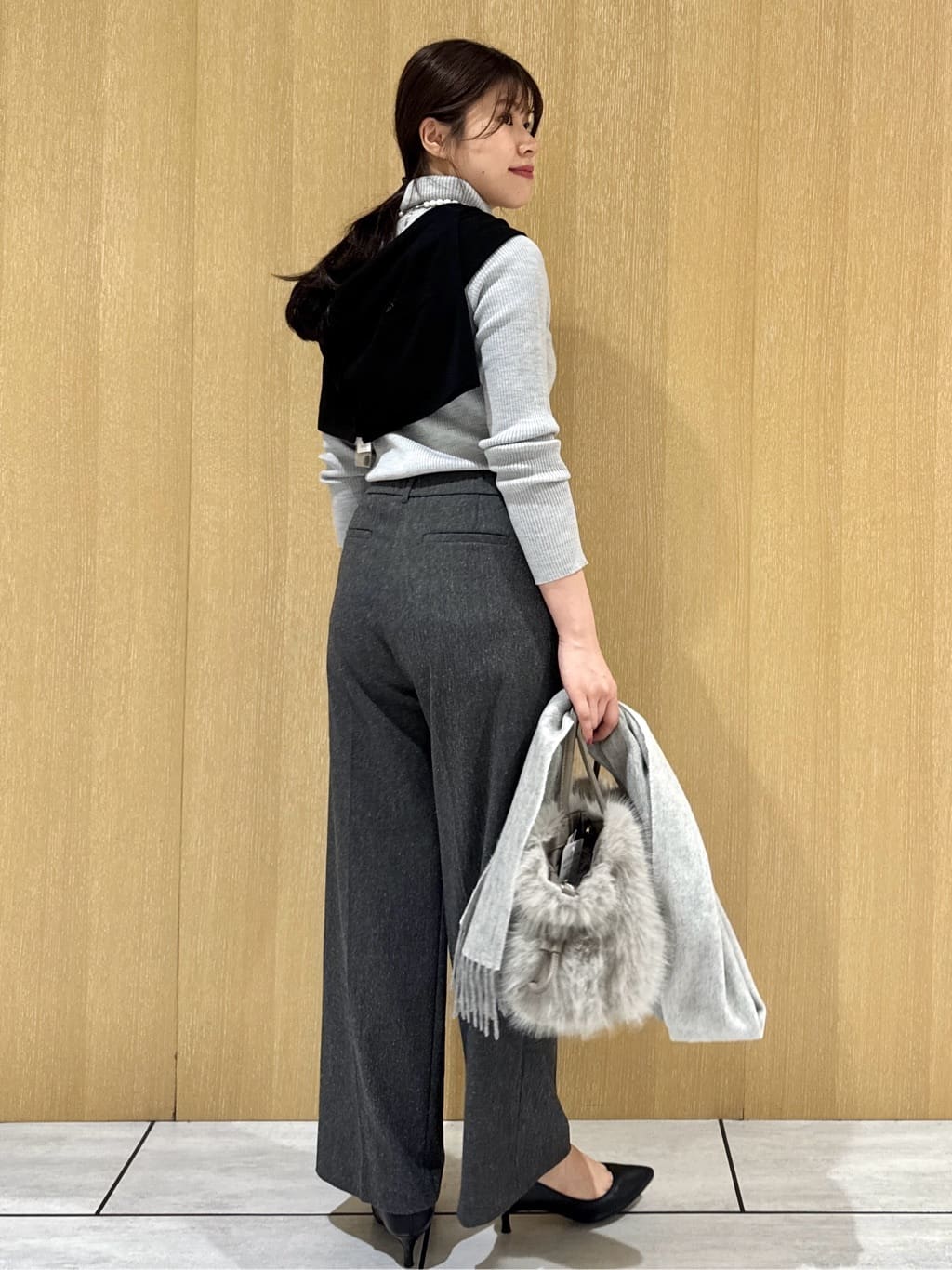 nanaさんの「UNTITLED｜【アンサンブル可/ジャケット風】ウールミラノリブカーディガン」を使ったコーディネート