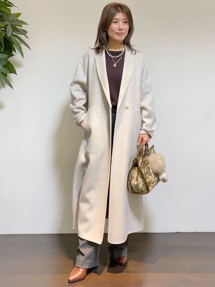tomoさんの「UNTITLED｜【8色展開／コンパクト丈】レーヨン混 コクーンニット」を使ったコーディネート
