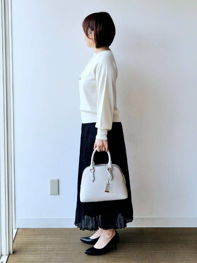 やじまさんの「UNTITLED｜【追加2】エポトリニティネックレス」を使ったコーディネート