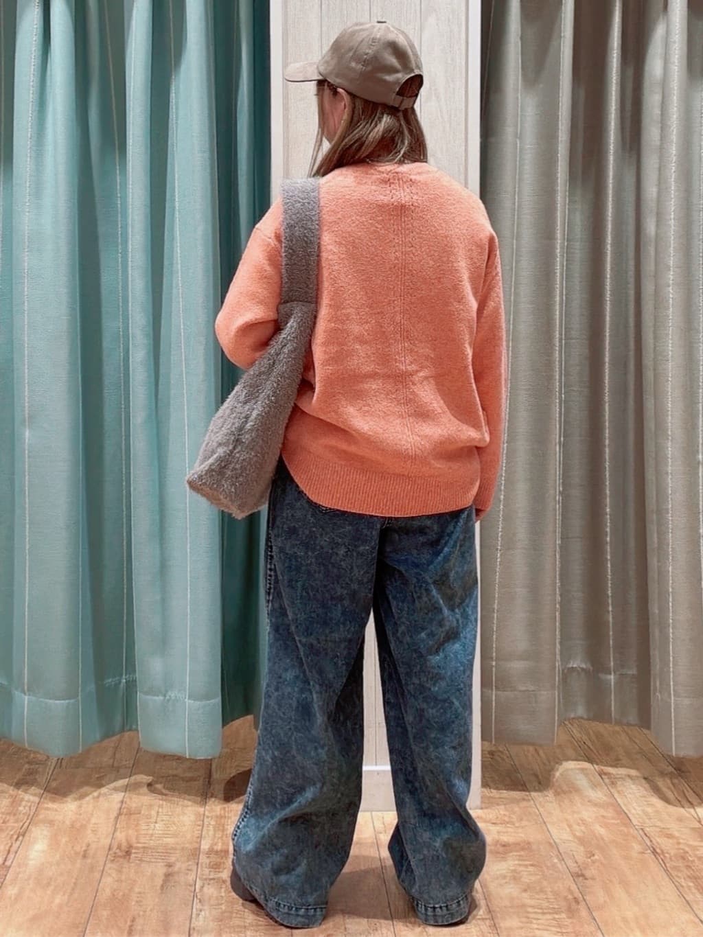 なみぞうさんの「SHOO･LA･RUE｜【S-LL】抜け感あるスタイルに ケミカルデニム イージーワイドパンツ」を使ったコーディネート