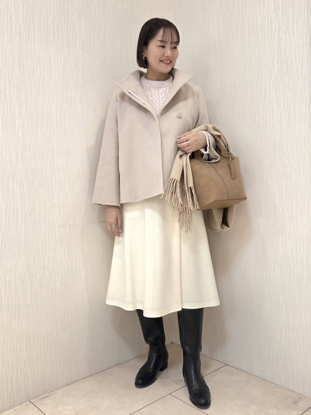 naokoさんの「UNTITLED｜【着回しが効く／オンオフアウター】ウールショートコート」を使ったコーディネート