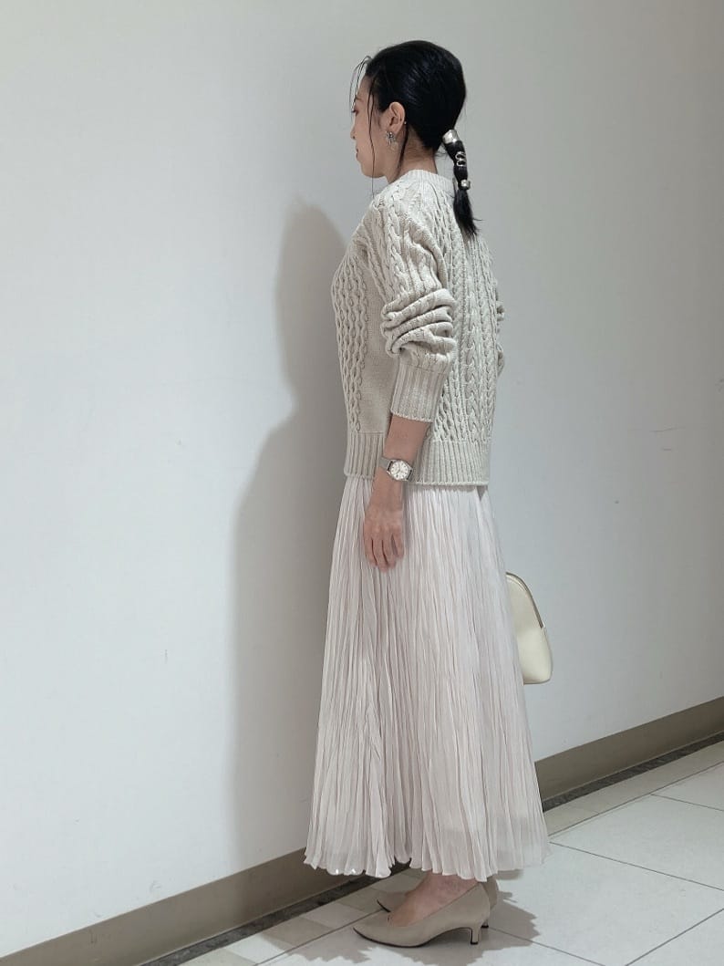 環さんの「UNTITLED｜【洗える】スポンディッシュ ケーブル柄ニット」を使ったコーディネート