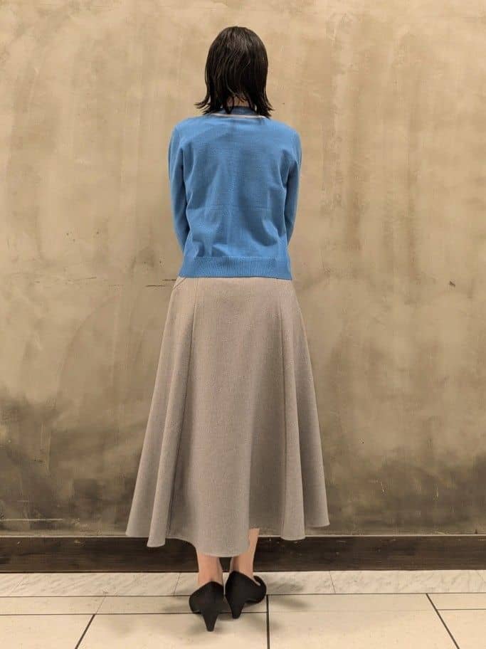 shioさんの「grove｜バイカラーハイネックニット」を使ったコーディネート
