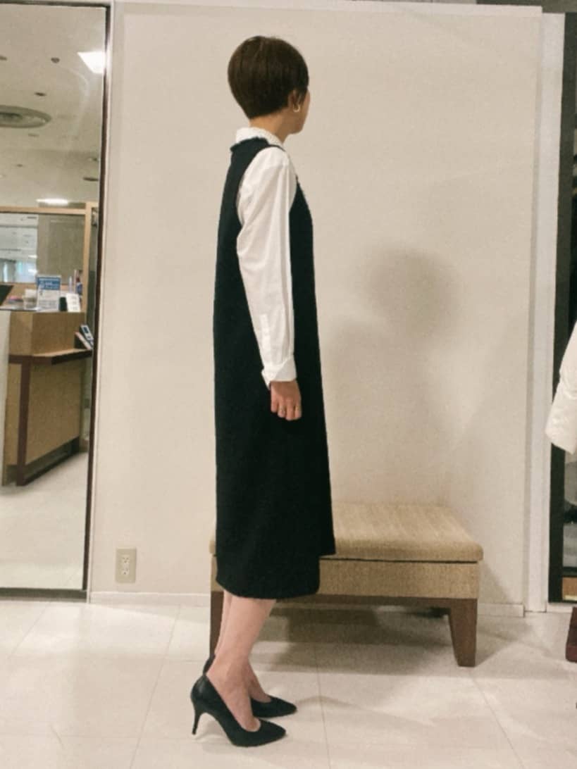 IWAMOさんの「UNTITLED｜【洗える/細見え】ツイード ジャンパースカート」を使ったコーディネート