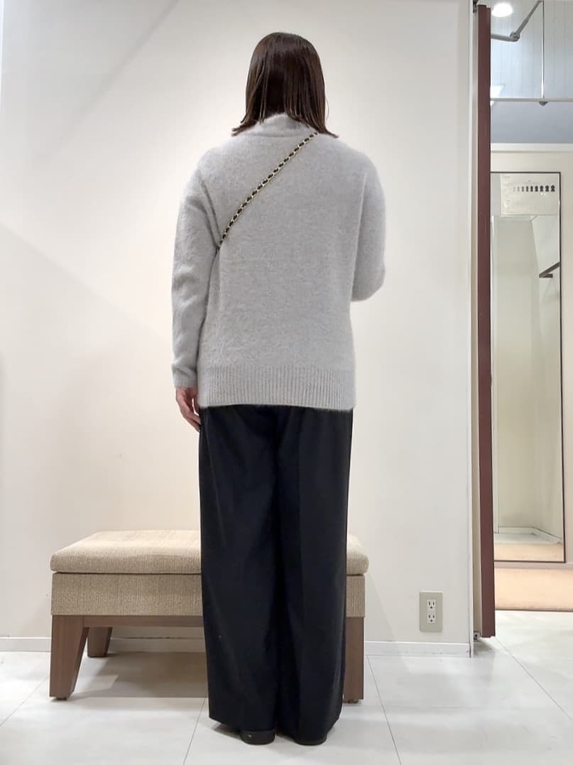 YUIさんの「UNTITLED｜【ミディ丈/軽やか】セミラグランリバー コート」を使ったコーディネート