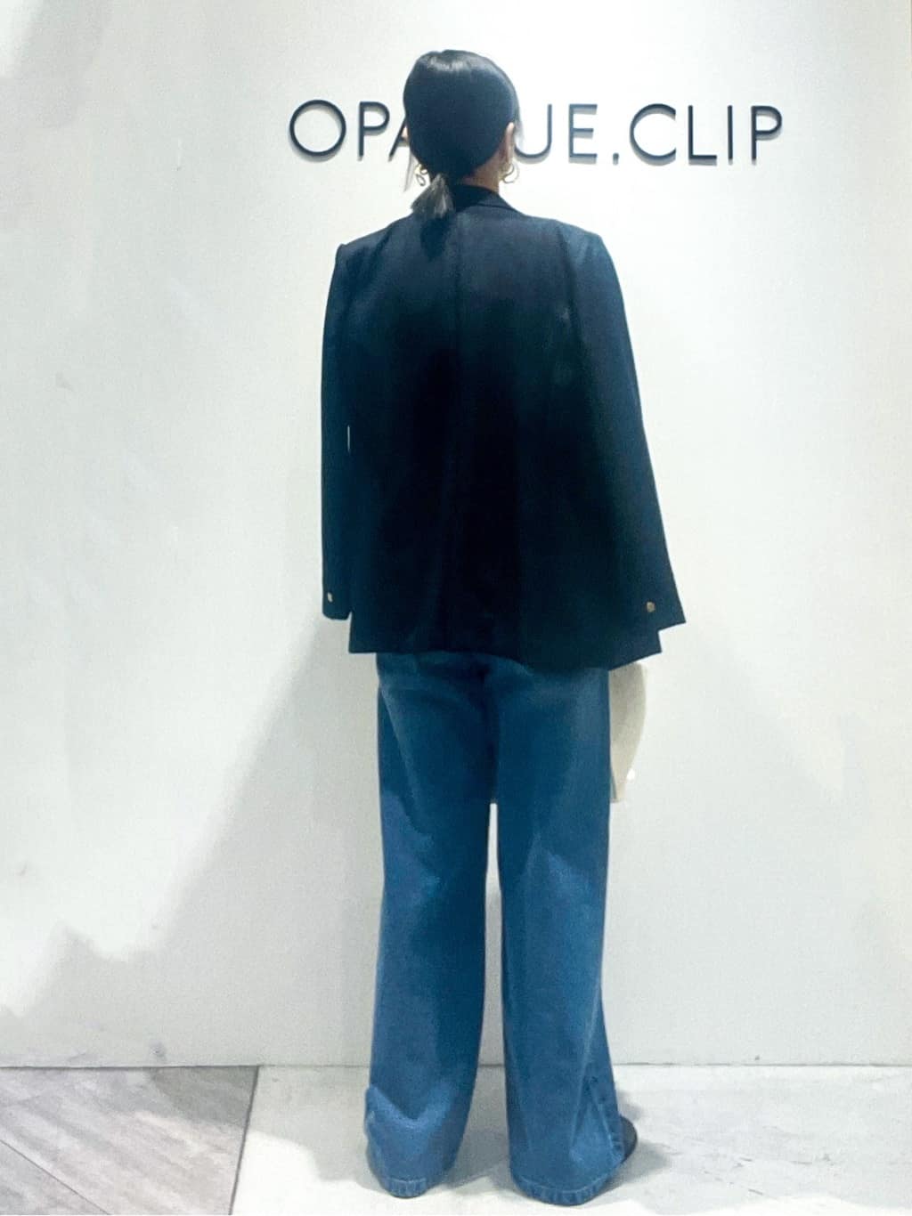 あいさんの「OPAQUE.CLIP｜金ボタンダブルブレストテーラードジャケット／セットアップ対応【洗える】」を使ったコーディネート