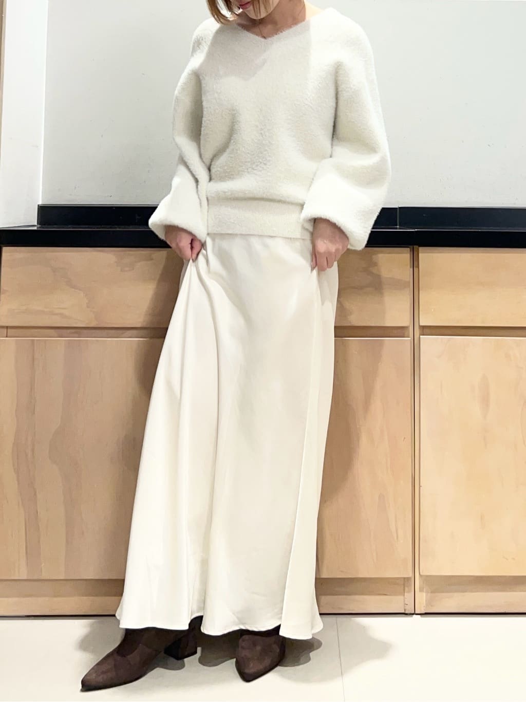 かのさんの「THE SHOP TK｜纏うだけで大人上品 シャギーチェスターハーフコート」を使ったコーディネート
