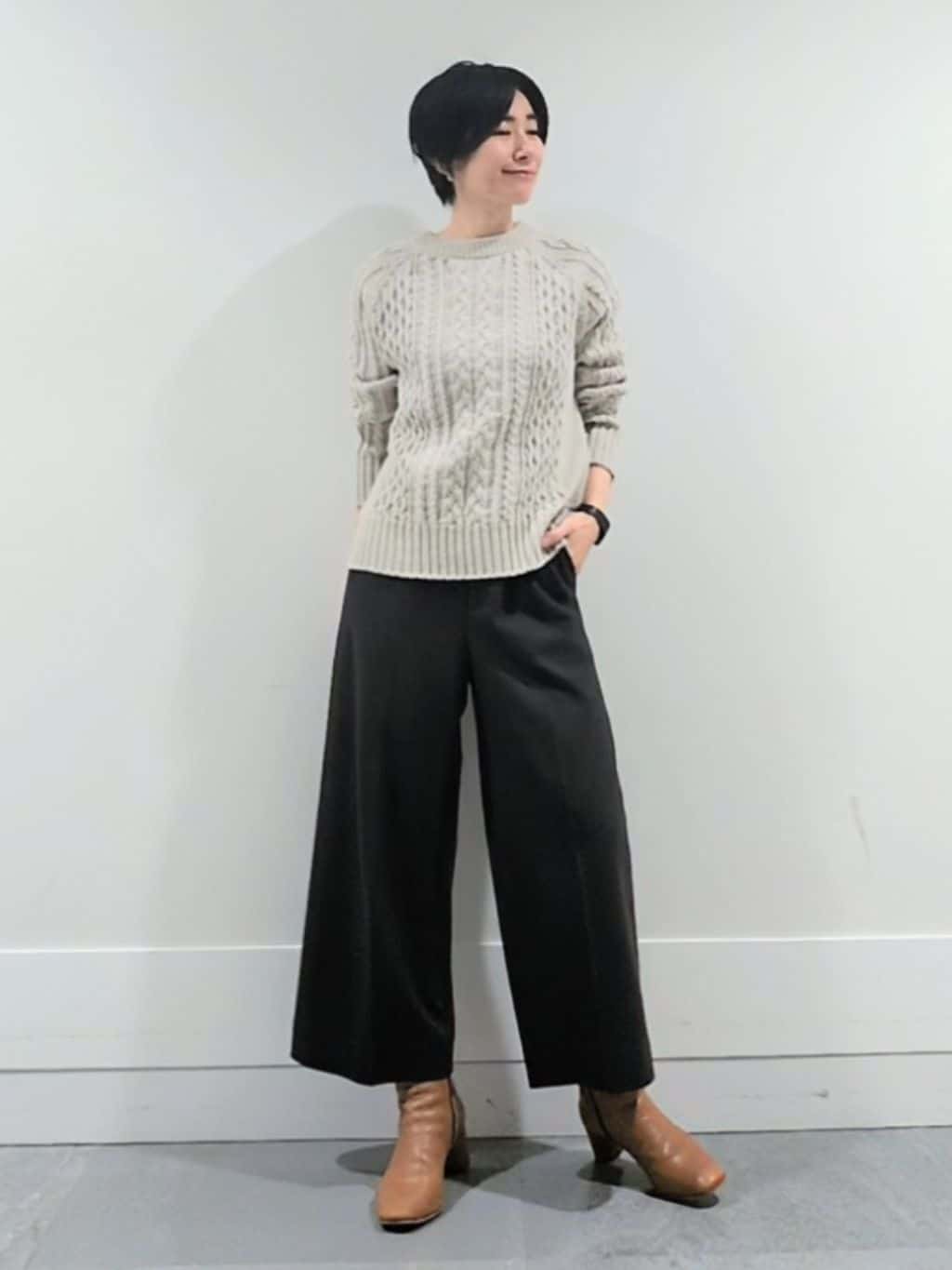 ミズタさんの「UNTITLED｜【洗える】スポンディッシュ ケーブル柄ニット」を使ったコーディネート