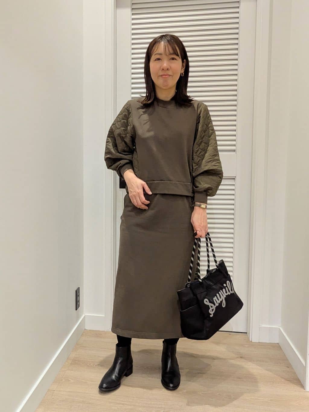 enさんの「Dessin｜【セットアップ可/ウエストゴム】裏毛Iラインスカート」を使ったコーディネート