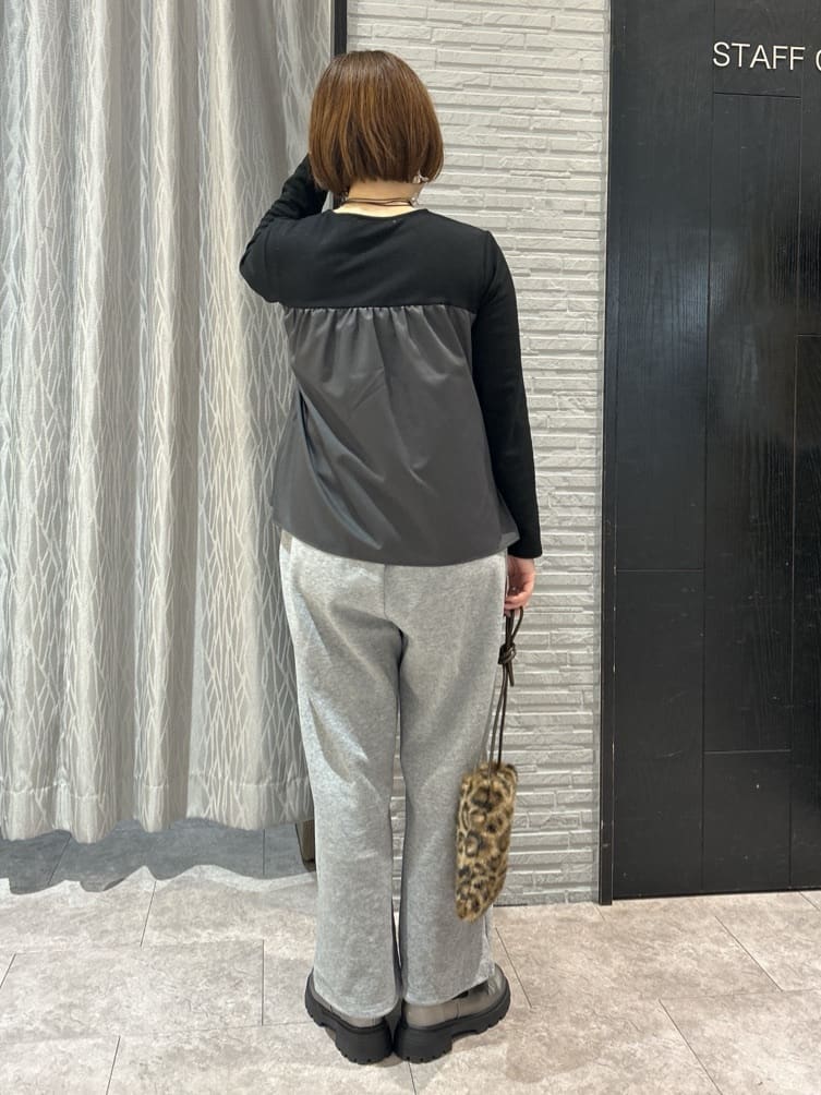 ga_riさんの「THE SHOP TK｜布帛切替カットソー」を使ったコーディネート