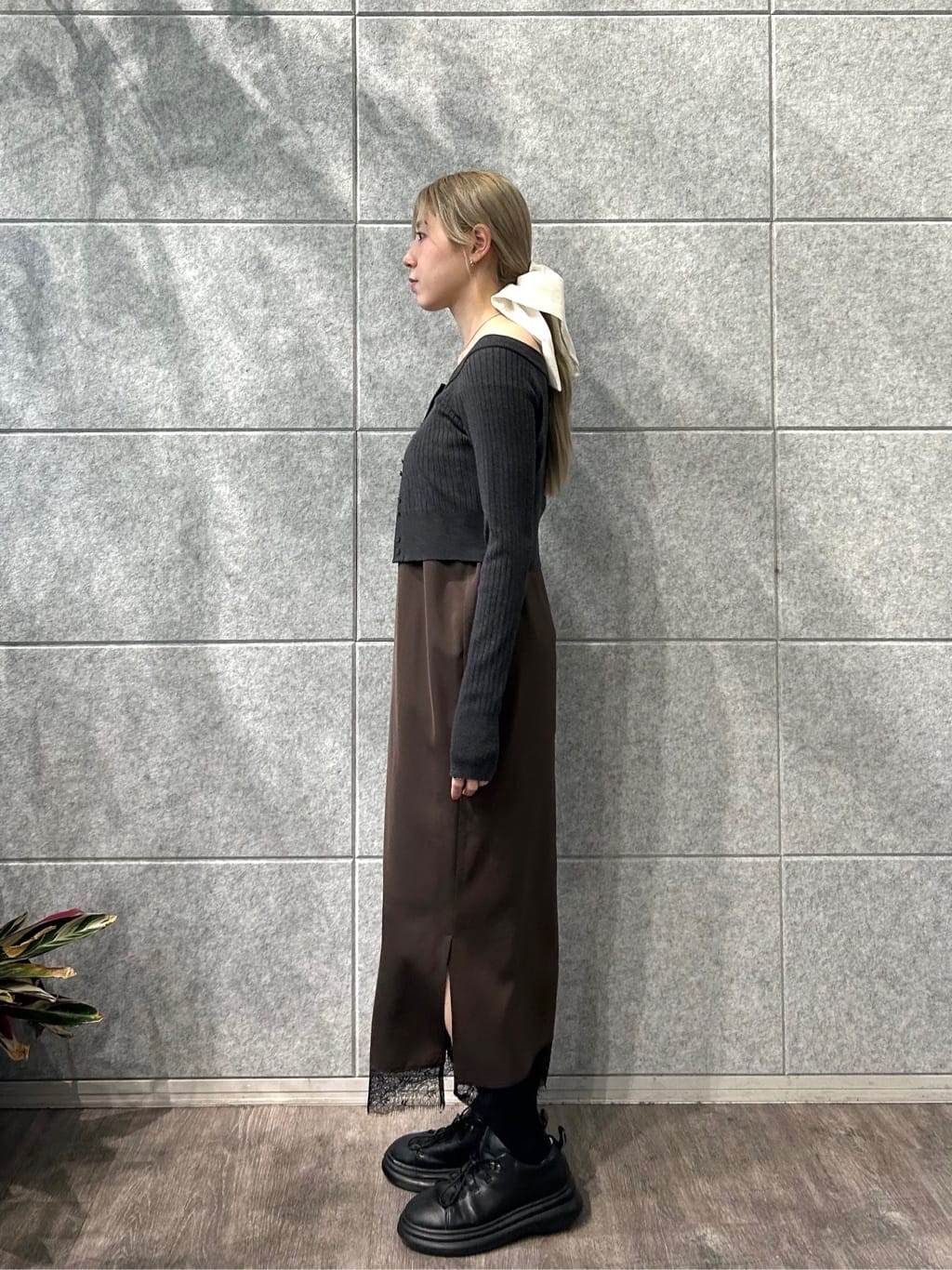 honoka Aさんの「CODE A｜short cardigan」を使ったコーディネート