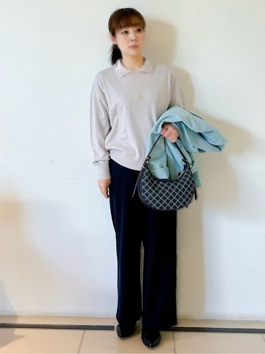 ひーさんの「Reflect｜【SS-4Lサイズ／衿が顔に当たらない◎】スタンドネックミドルコート」を使ったコーディネート