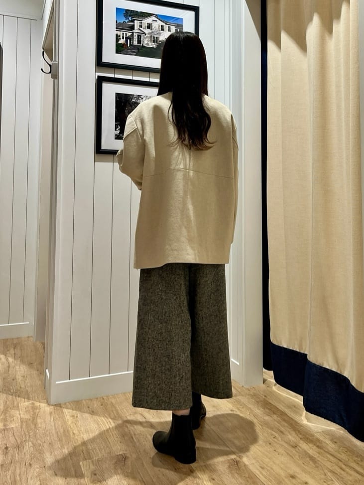 mihoさんの「Dessin｜ウール混クルーネックコート」を使ったコーディネート