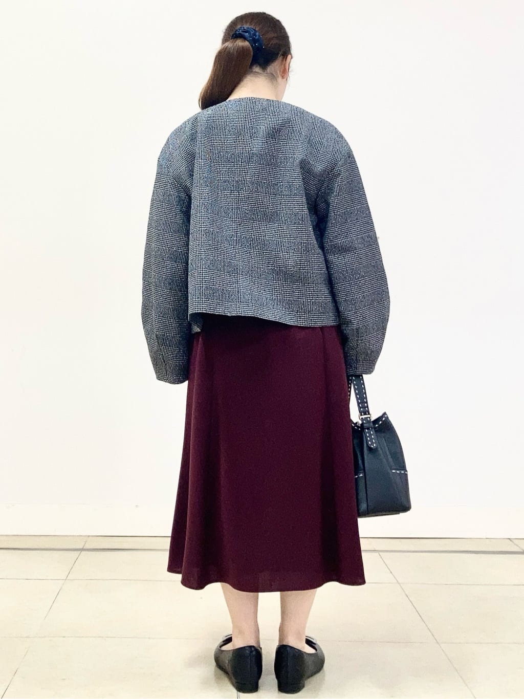tomominさんの「Reflect｜【美シルエット】ソフトマーメイドスカート」を使ったコーディネート