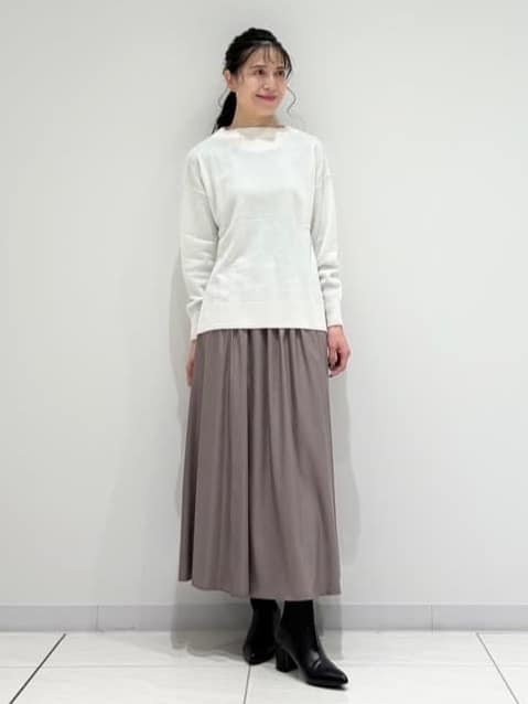 kayoさんの「INDIVI｜【洗える／カシミヤ混】ボトルネック ドルマンスリーブニット」を使ったコーディネート