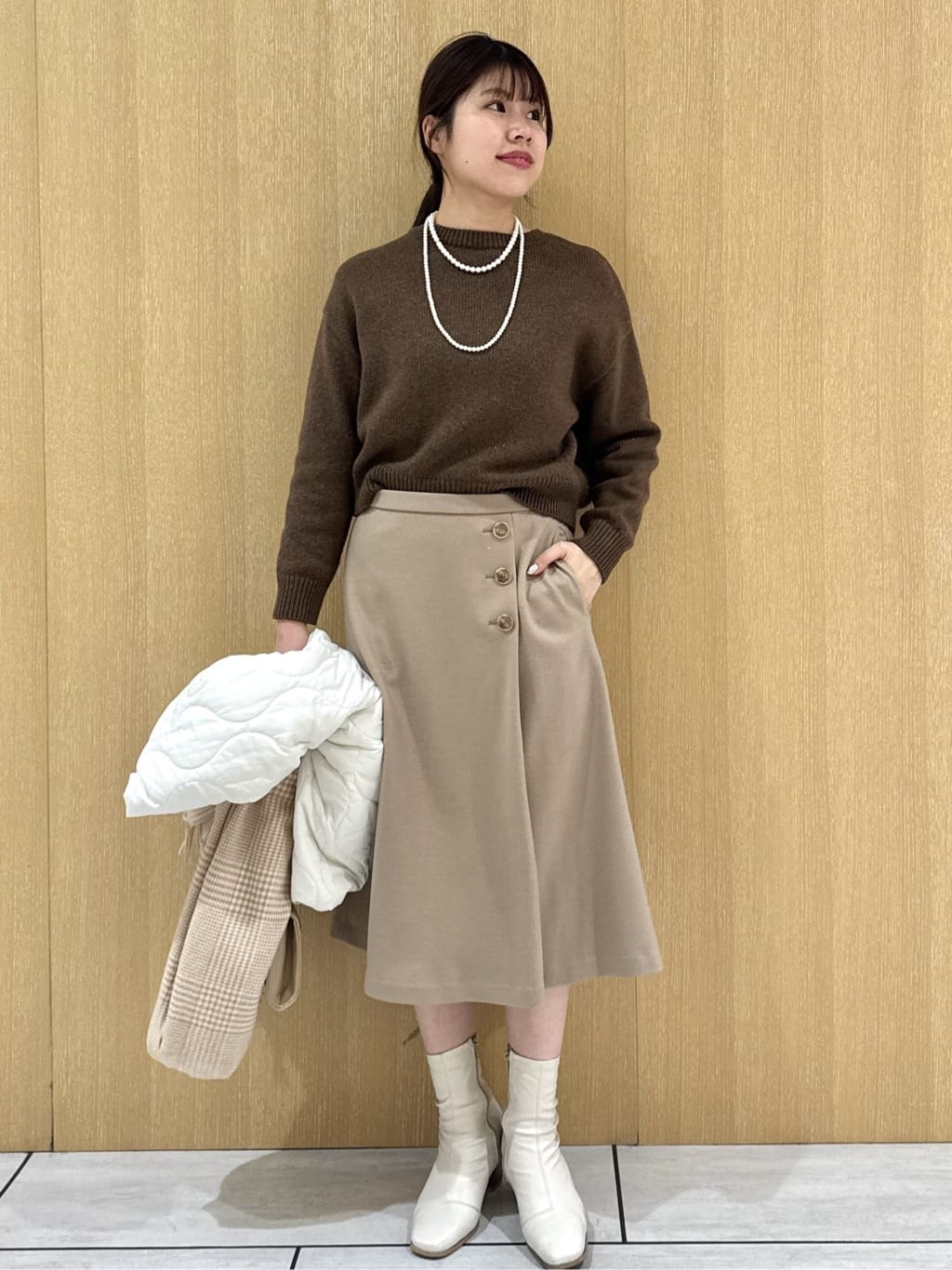 nanaさんの「UNTITLED｜【セットアップ可/ゆったり】ウール混ラメニット」を使ったコーディネート