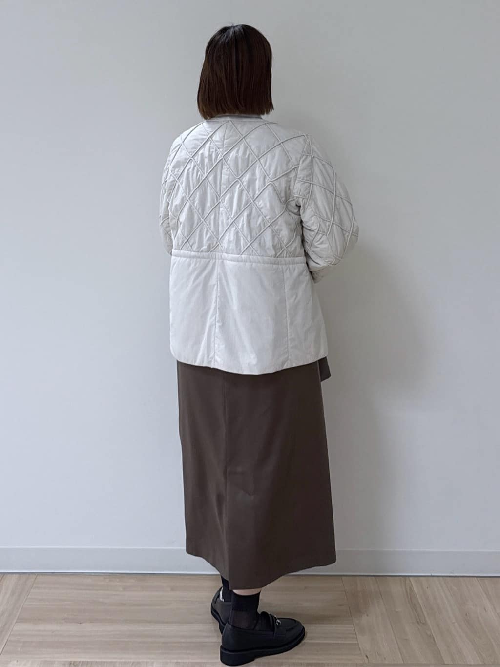 amiさんの「Reflect｜【気軽な羽織に◎】中綿キルティングショートコート」を使ったコーディネート