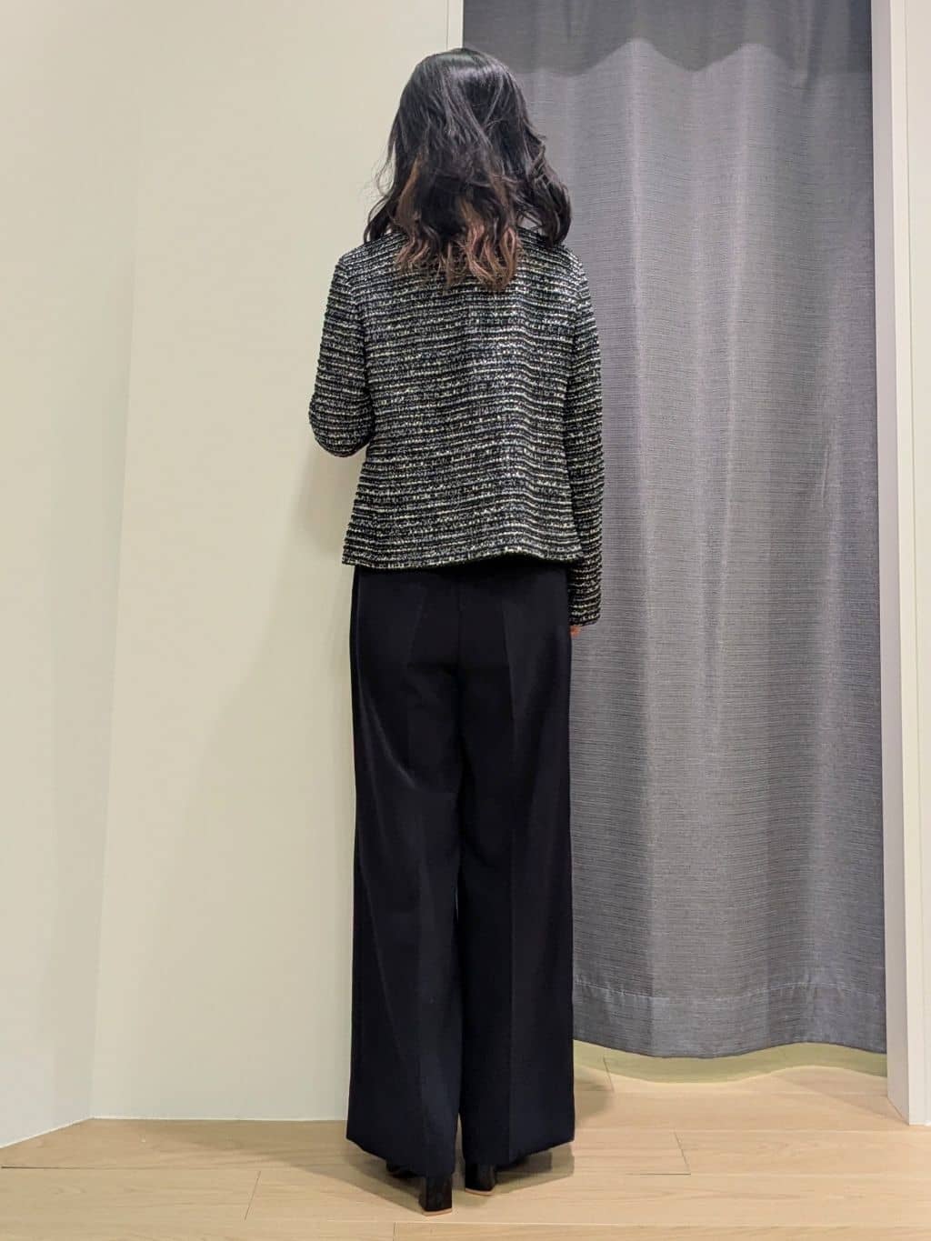 miiさんの「INDIVI｜【洗える】ジョーゼットボウタイブラウス」を使ったコーディネート