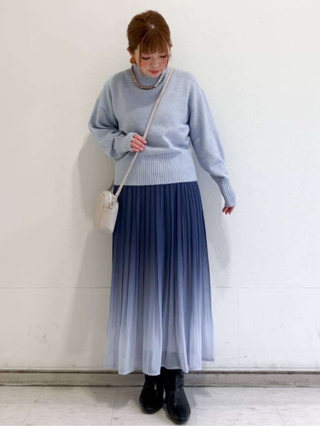 MIPPOさんの「index｜《新色追加》選べる丈シフォンプリーツスカート【防シワ／洗濯機OK／6col】」を使ったコーディネート