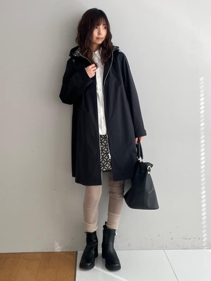misaさんの「DRESSTERIOR｜【ウォッシャブル/撥水素材】撥水フーテッドツイルコート」を使ったコーディネート