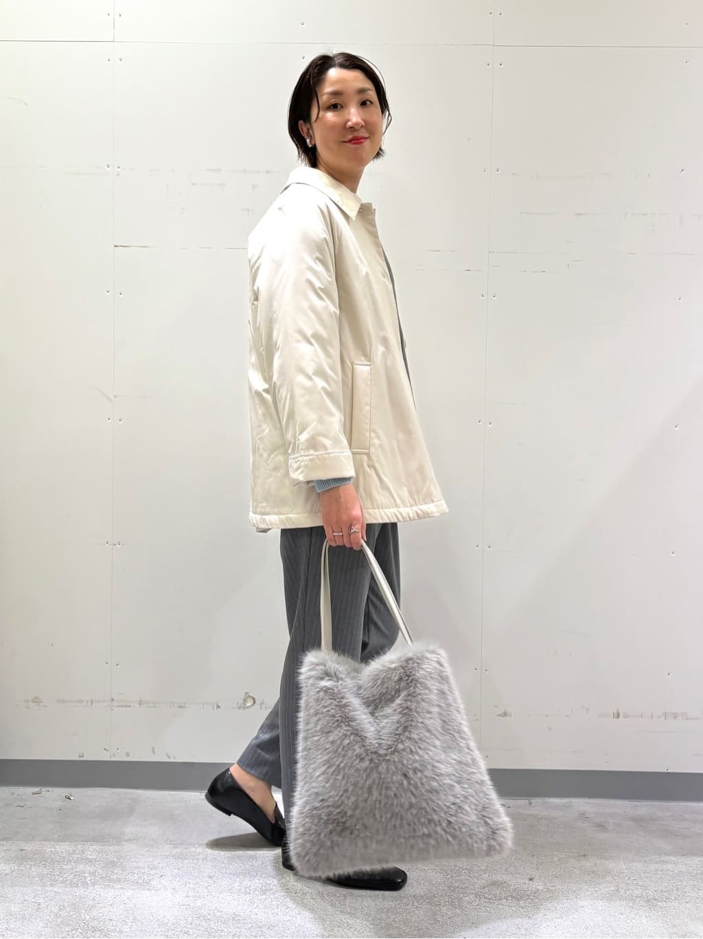yuriさんの「INDIVI｜【洗える／裏起毛】ストレッチウォームパンツ」を使ったコーディネート