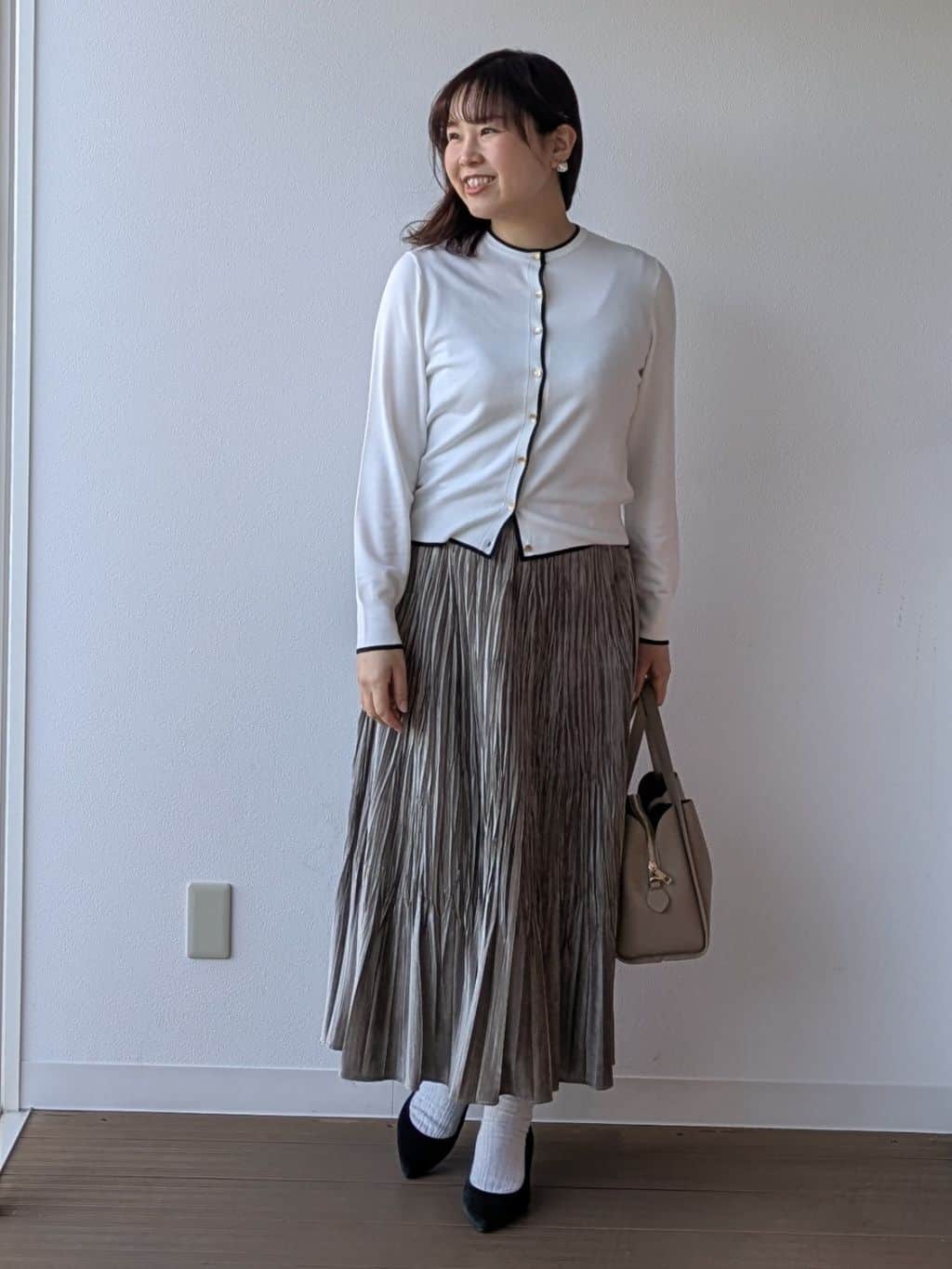 なみきさんの「UNTITLED｜【アンサンブル可/洗える】ウォームスパン カーディガン」を使ったコーディネート