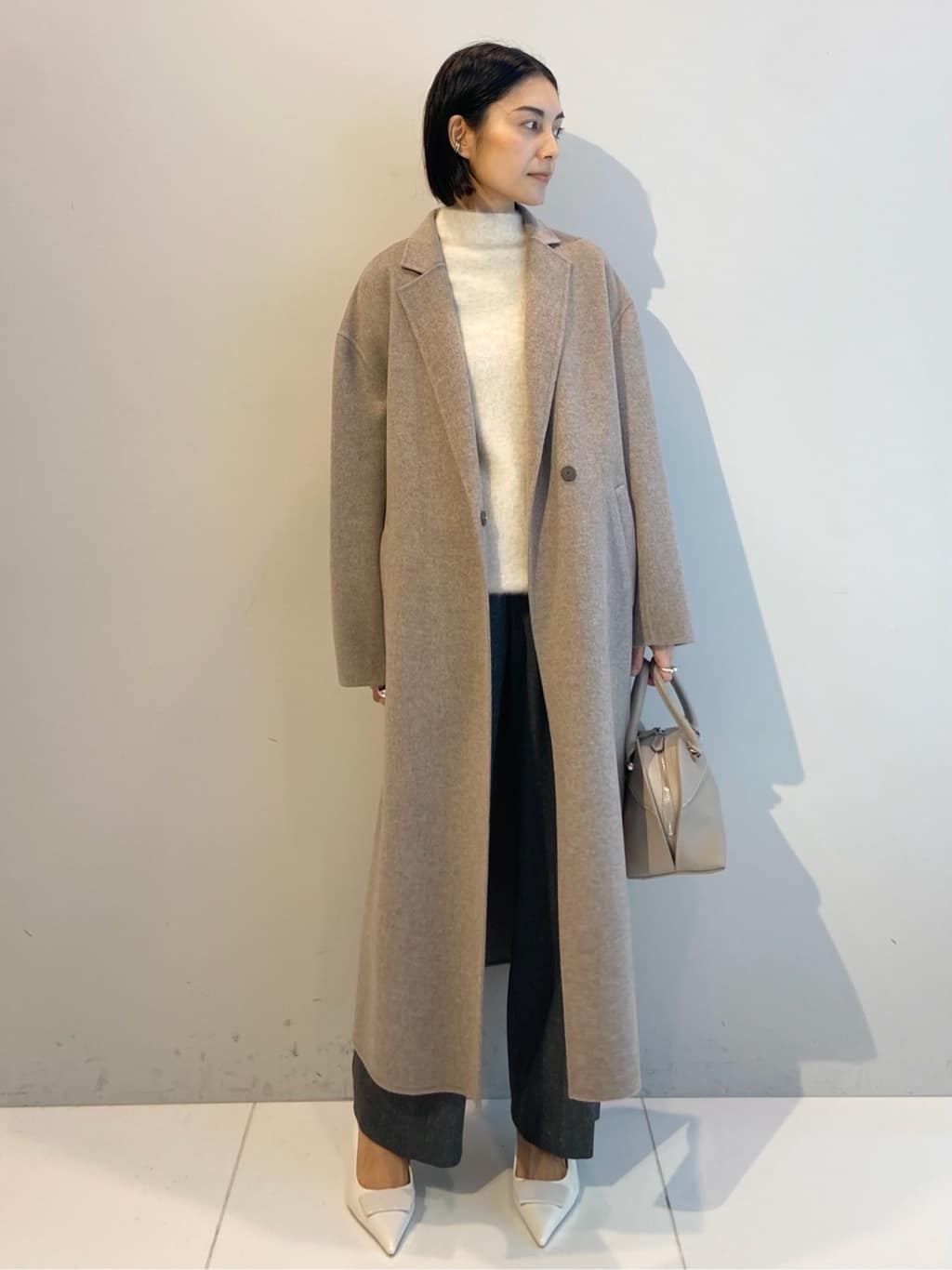 AYAさんの「UNTITLED｜【ロング丈/軽やか】テーラード　リバーコート」を使ったコーディネート