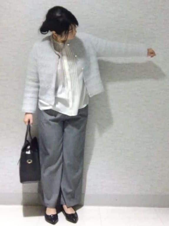 sakoさんの「Reflect｜【お食事会やお出かけに◎】ふんわりジャカード編みカーディガン」を使ったコーディネート