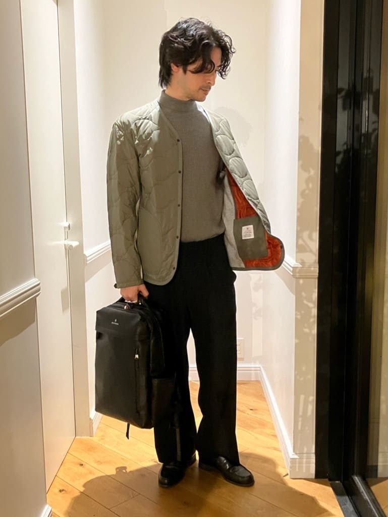 junyaさんの「DRESSTERIOR｜【撥水加工/Safari5月号掲載】ローファー」を使ったコーディネート