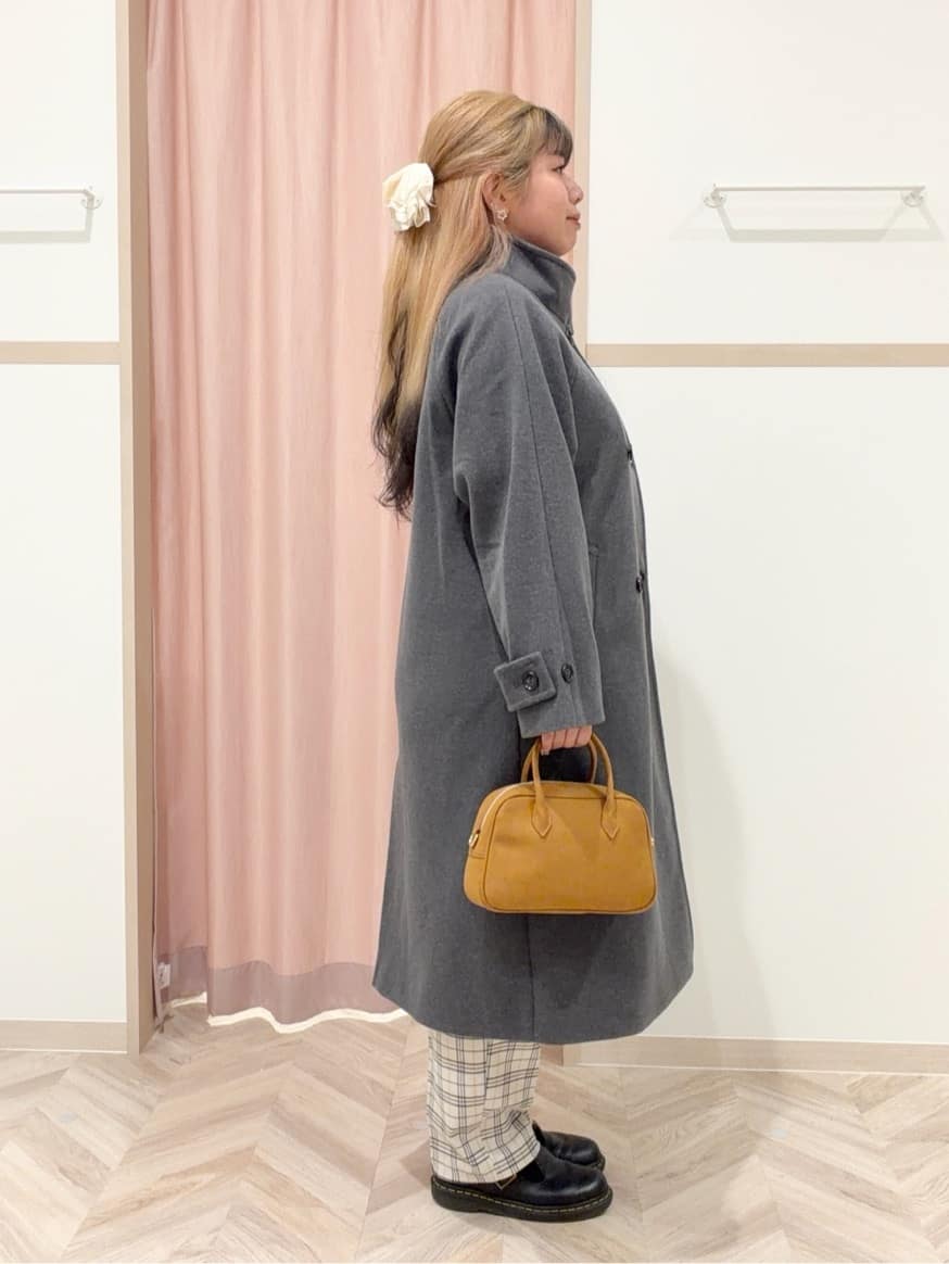 まちゃんなちゃんさんの「SHOO･LA･RUE｜【洗濯機可/S-LL】厚すぎない　ゆったりシンプルもちもちニット」を使ったコーディネート