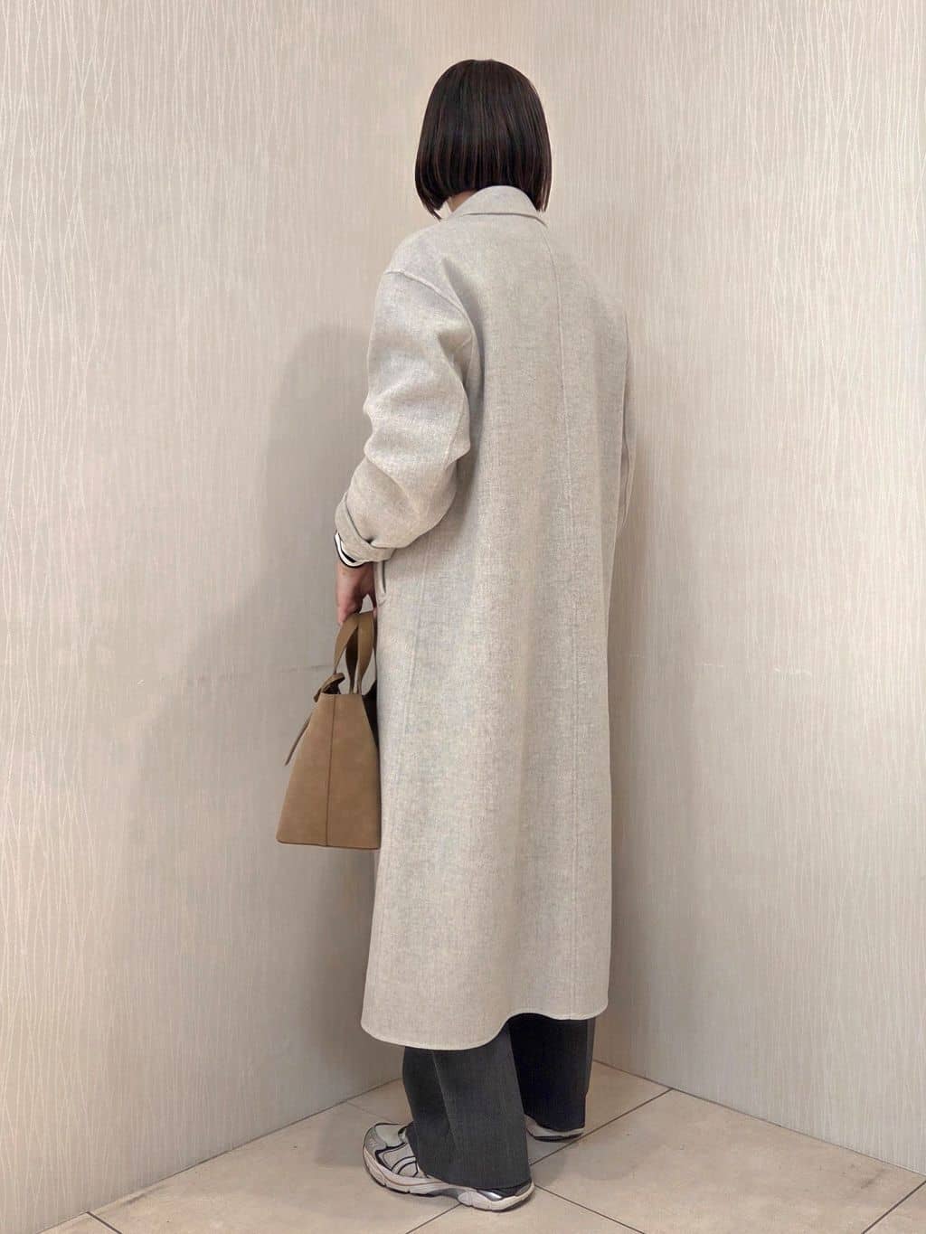 naokoさんの「UNTITLED｜【ロング丈/軽やか】テーラード　リバーコート」を使ったコーディネート