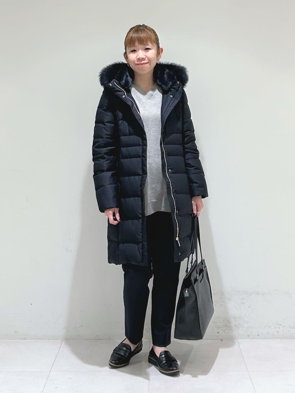 tsuyuさんの「INDIVI｜【名品／撥水／抗菌防臭】ロング丈リサイクルダウンコート」を使ったコーディネート