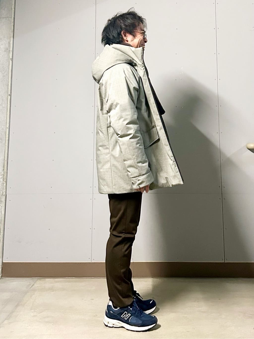 KENJI Iさんの「THE SHOP TK｜【軽くて、暖かい】SORONA／ソロナ 中綿ブルゾン 防風/軽量/洗濯機OK/フード脱着可」を使ったコーディネート
