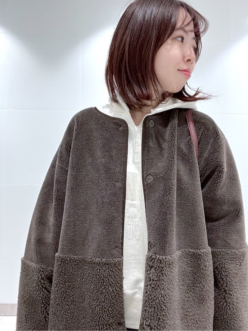 Makinoさんの「Dessin｜【2WAY】フェイクムートンコート」を使ったコーディネート